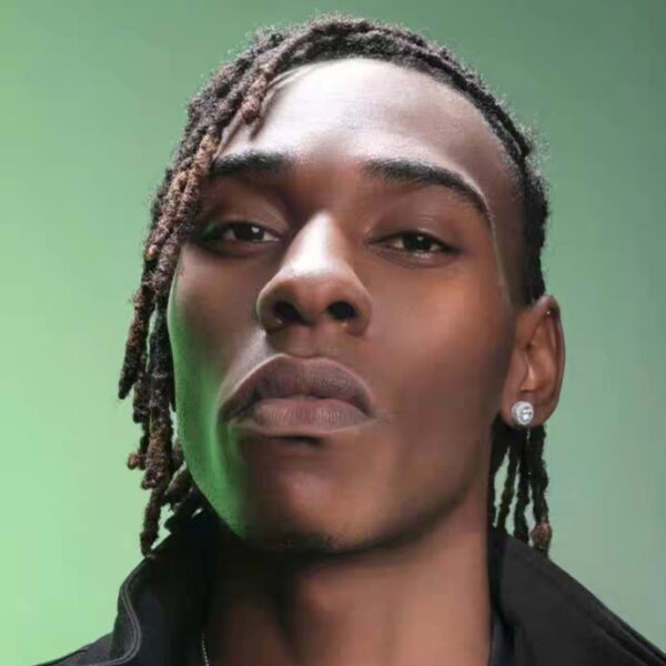 235b2084-63de-404f-85a8-3c6fa7d23506.jpg 1 Pair Hip Hop Wedding Zircon Stud Earrings,Sparkling,Unisex,Daily Accessories And Women's Jewelry