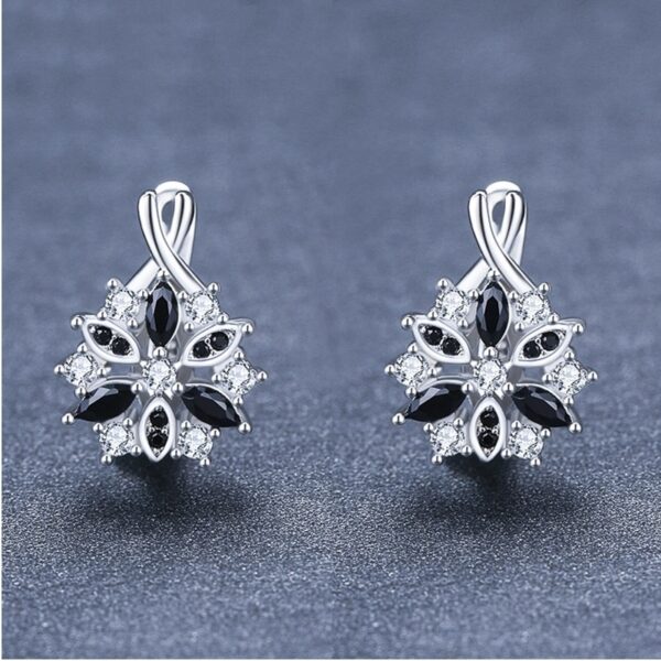 bc7bfe6b-578f-4ba9-a3be-b857902bb849.jpg Series Blooming Color-blocking Flower Copper Plating