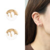 d93e8bd5-5e62-4ace-9397-3012b0342183.jpg Liquid Metal Resin Stud Earrings Female Irregular