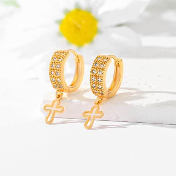 dde2302f-d1e1-4560-8d8d-f8c661d5add5.jpg Popular Multi-style Design Gold-plated Ornament Cross Earrings